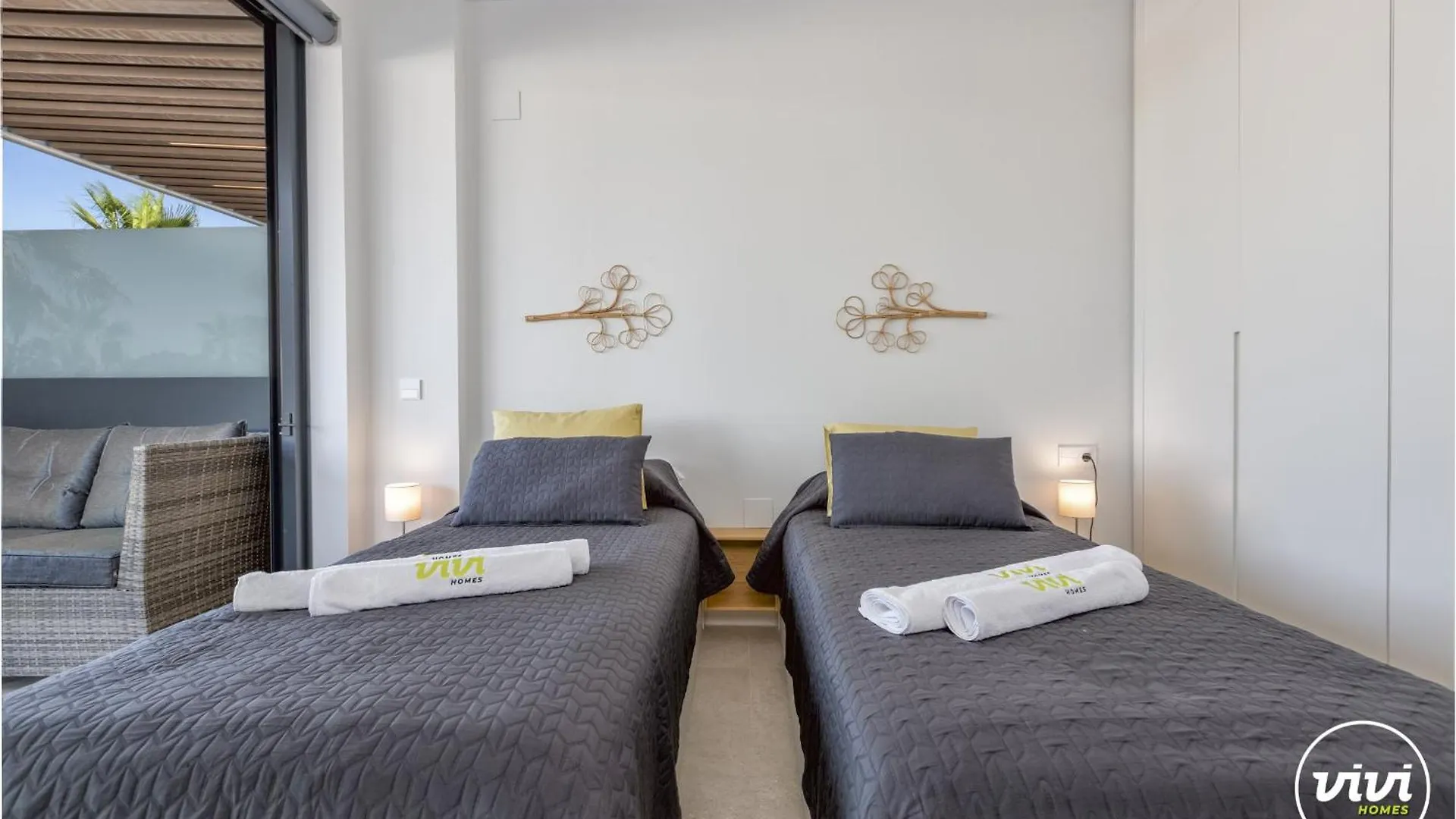 Vivi Homes - Sana Pool, Sauna, Gym & Beach Torremolinos Apartment